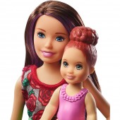 Set Barbie by Mattel Family Skipper Babysitter